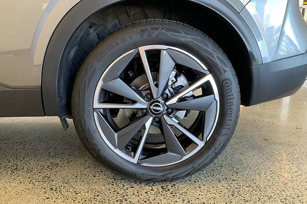 2024 Nissan QASHQAI ST-L J12