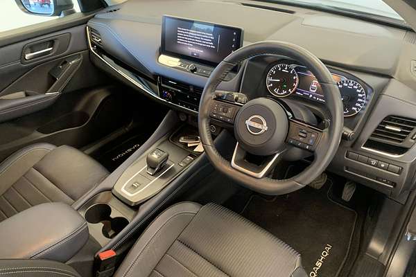 2024 Nissan QASHQAI ST-L J12