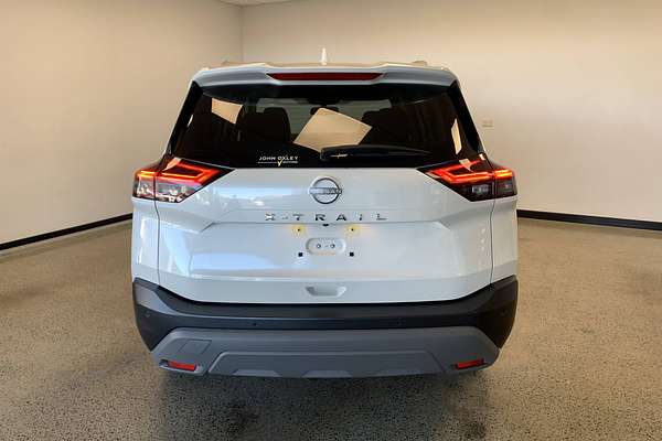 2024 Nissan X-TRAIL ST-L T33