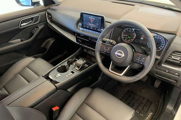 2024 Nissan X-TRAIL ST-L T33