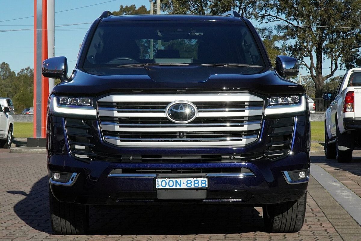 2022 Toyota Landcruiser Sahara ZX FJA300R