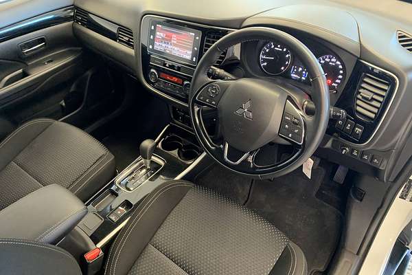 2019 Mitsubishi Outlander ES ADAS ZL