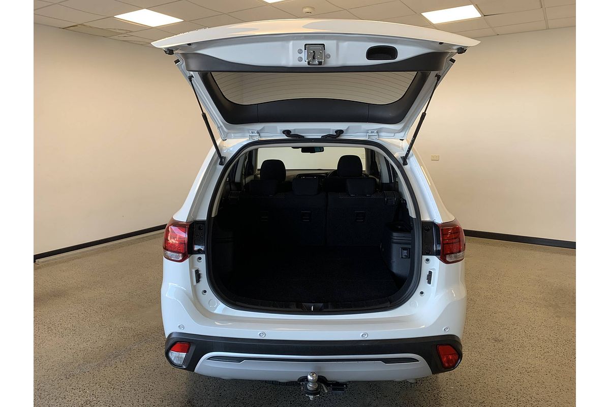 2019 Mitsubishi Outlander ES ADAS ZL