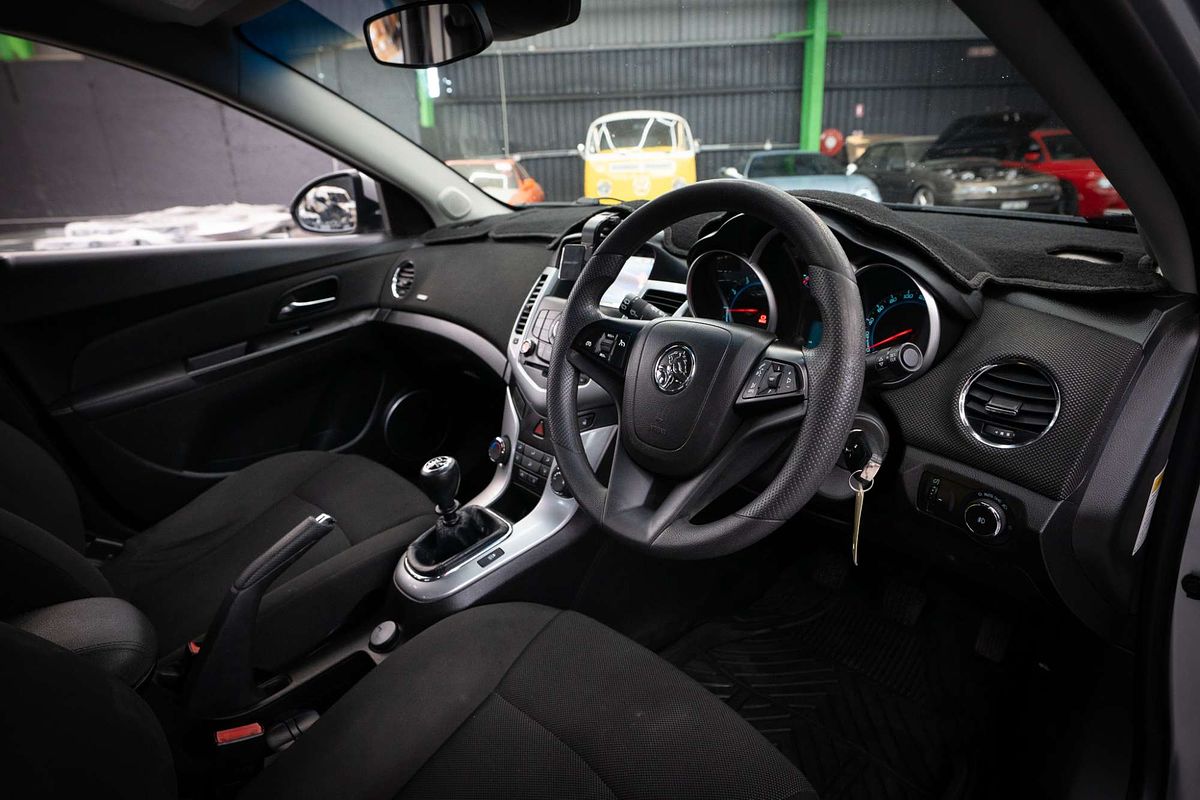 2013 Holden Cruze Equipe JH Series II