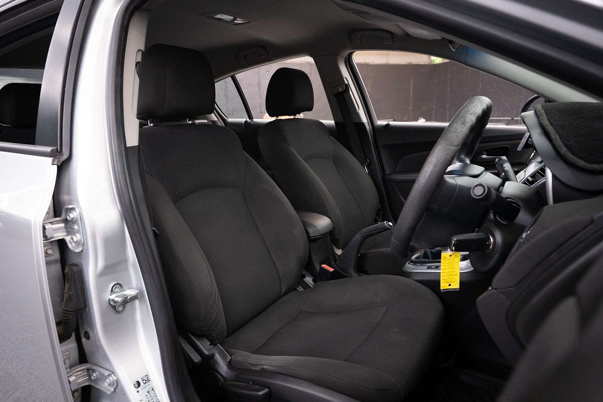 2013 Holden Cruze Equipe JH Series II