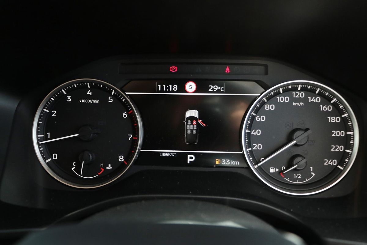 2024 Mitsubishi Outlander LS ZM