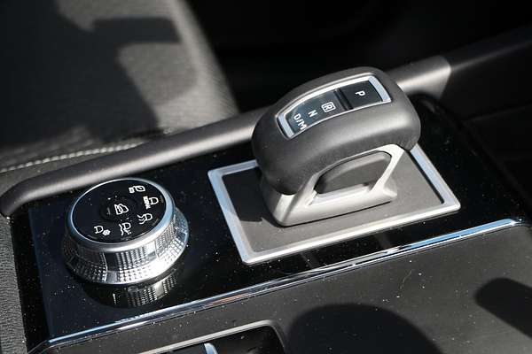 2024 Mitsubishi Outlander LS ZM