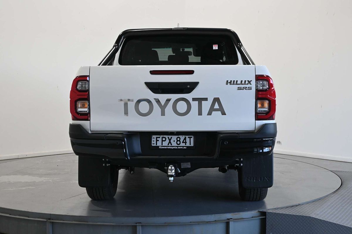 2025 Toyota Hilux SR5 GUN126R 4X4