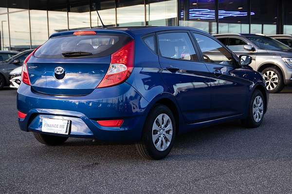 2015 Hyundai Accent Active RB2