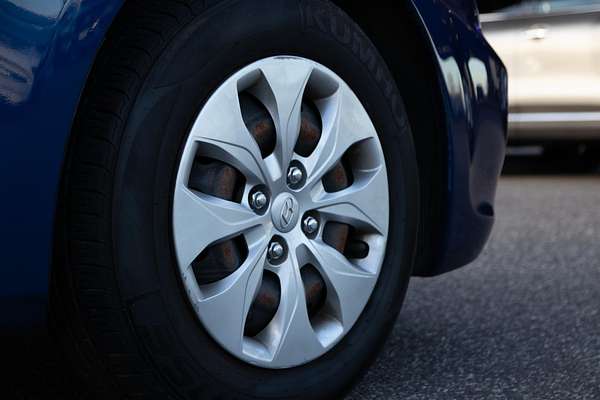 2015 Hyundai Accent Active RB2