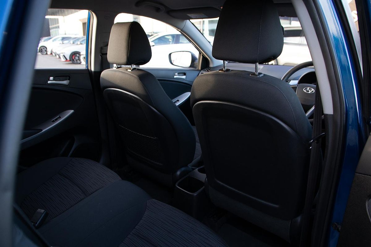 2015 Hyundai Accent Active RB2