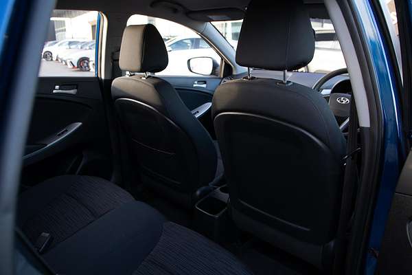 2015 Hyundai Accent Active RB2