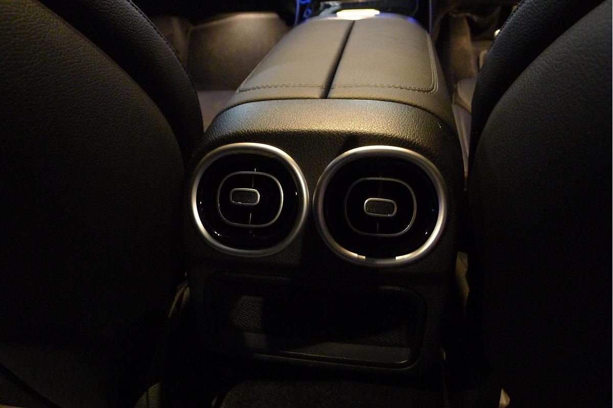 2022 Mercedes-Benz C-Class C200 W206