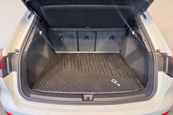 2024 Audi Q4 e-tron 55 F4