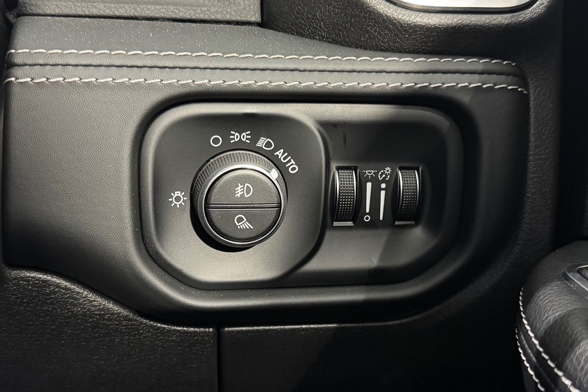 2023 RAM 2500 Laramie DJ 4X4