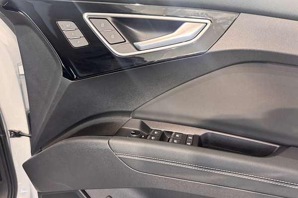 2024 Audi Q4 e-tron 55 F4