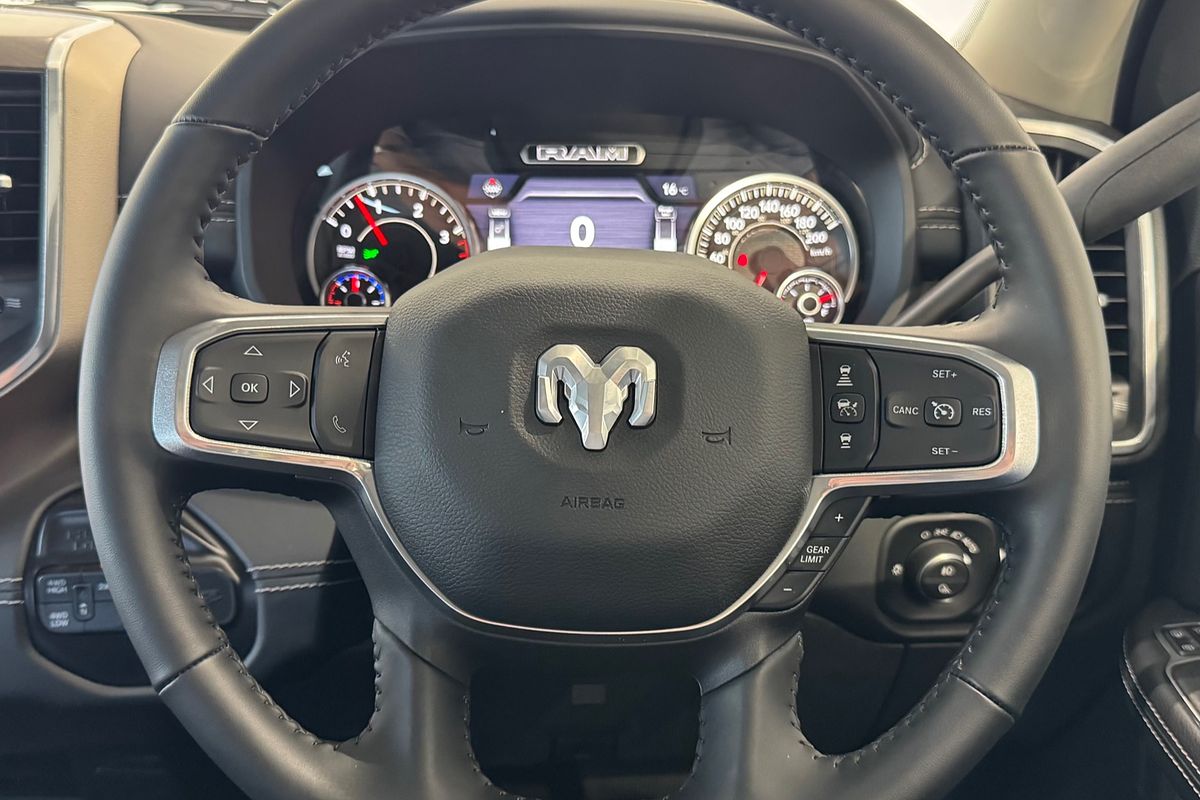 2023 RAM 2500 Laramie DJ 4X4