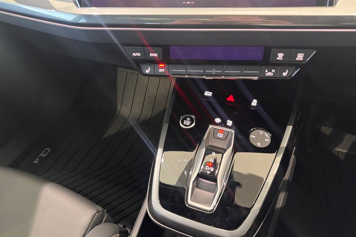 2024 Audi Q4 e-tron 55 F4