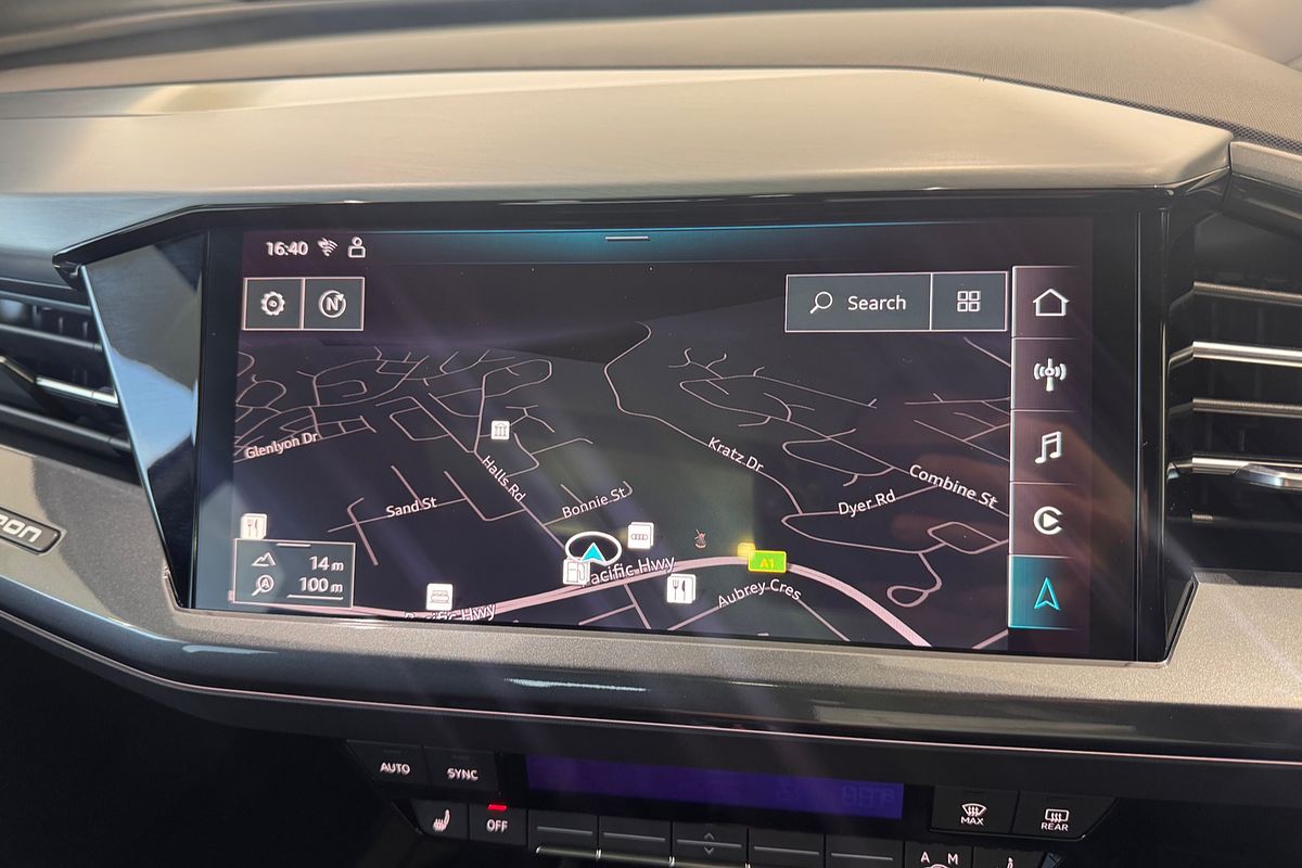 2024 Audi Q4 e-tron 55 F4