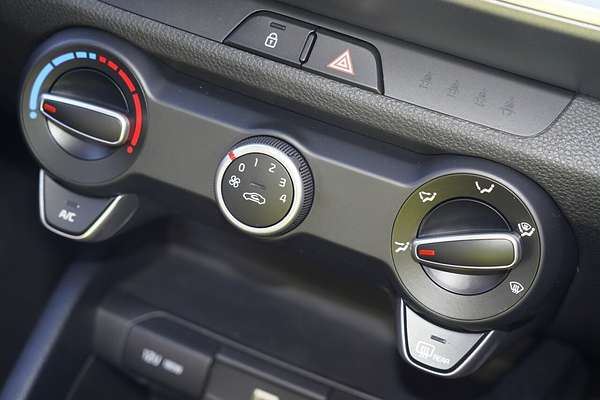 2025 Kia Stonic S YB