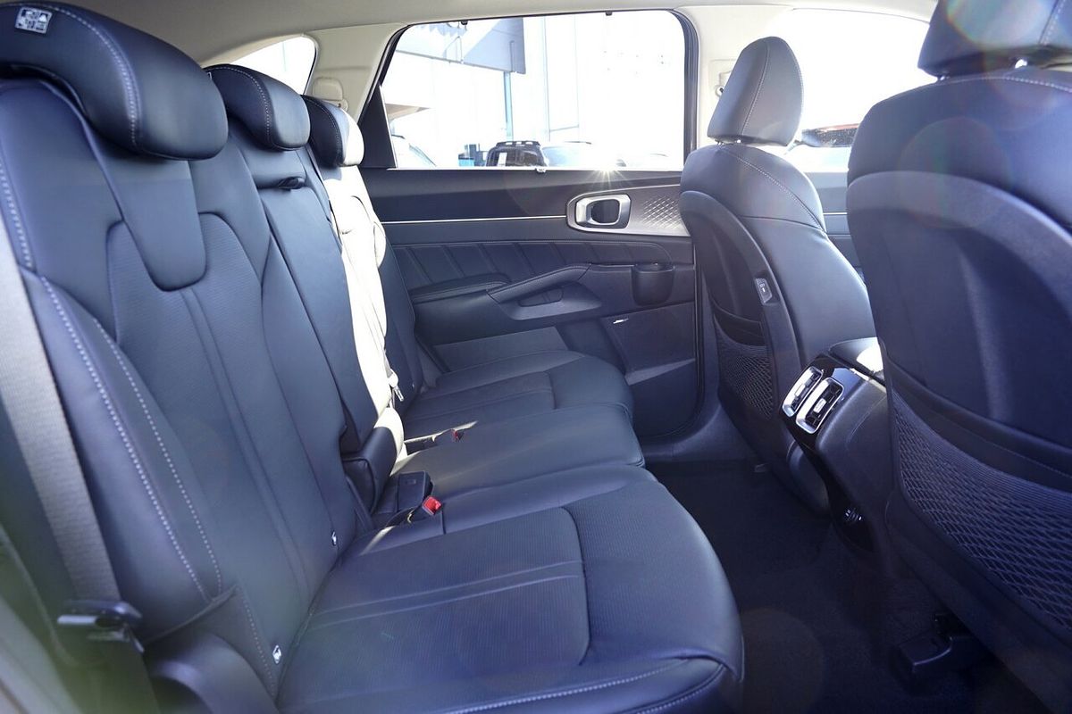 2025 Kia Sorento Sport+ MQ4 PE