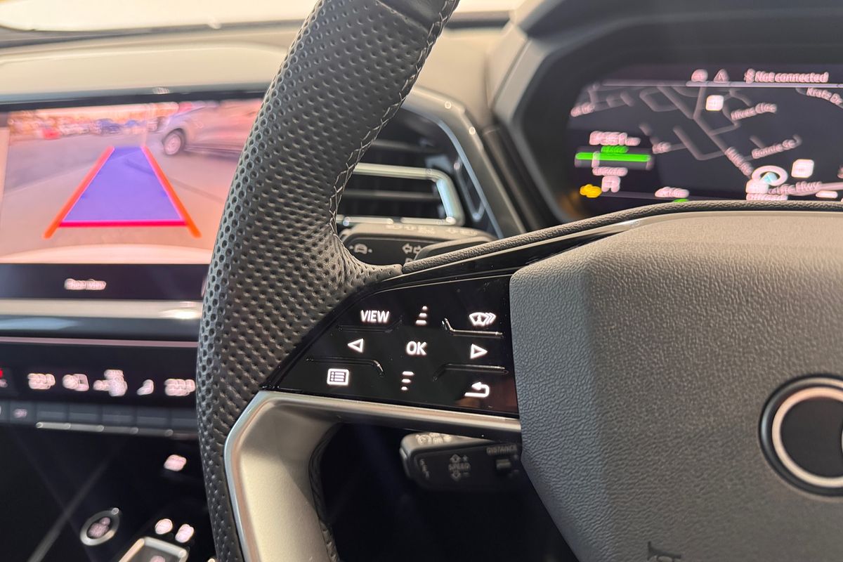 2024 Audi Q4 e-tron 55 F4