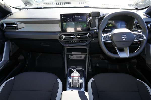 2025 Renault Duster Techno X1311