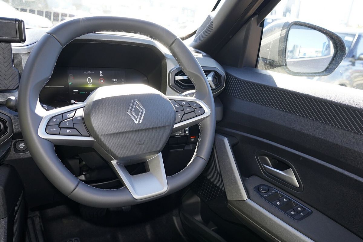 2025 Renault Duster Techno X1311
