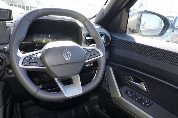 2025 Renault Duster Techno X1311