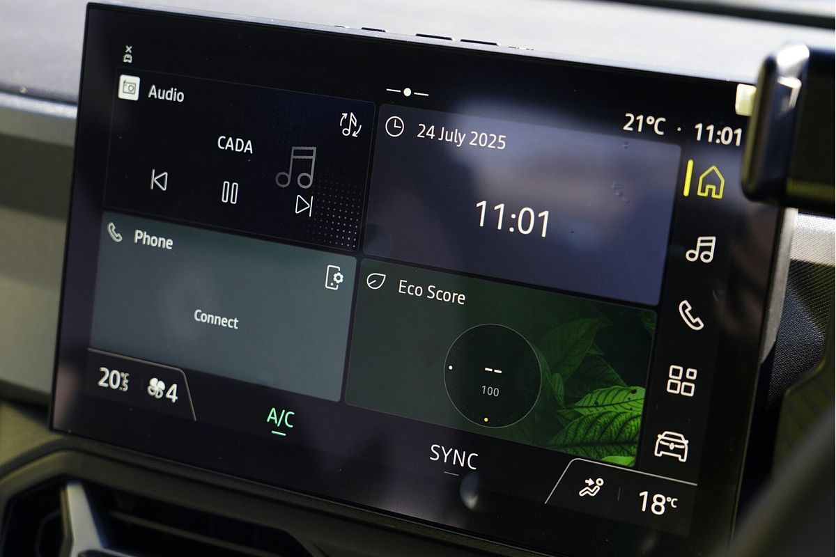 2025 Renault Duster Techno X1311