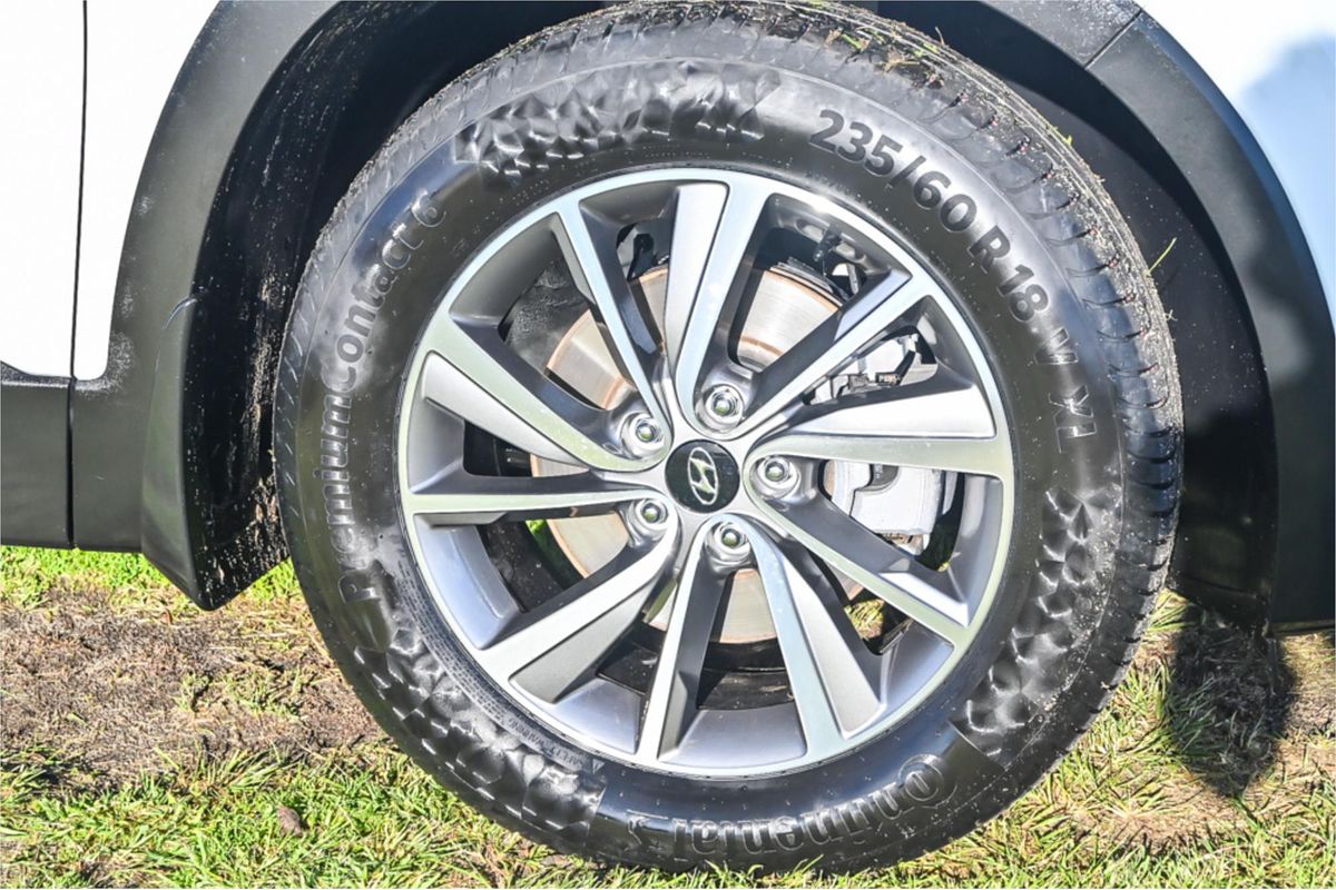 2019 Hyundai Santa Fe Elite TM.2