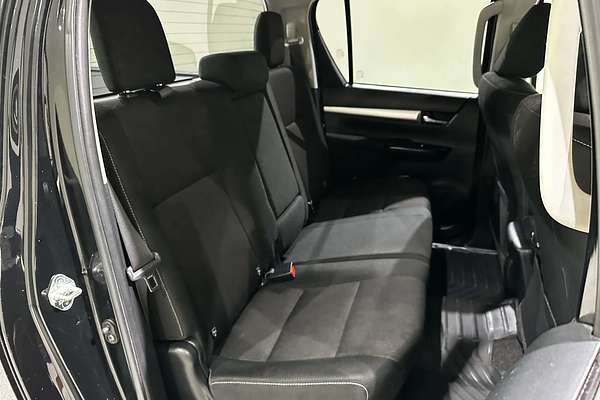 2017 Toyota Hilux SR5 GUN126R 4X4