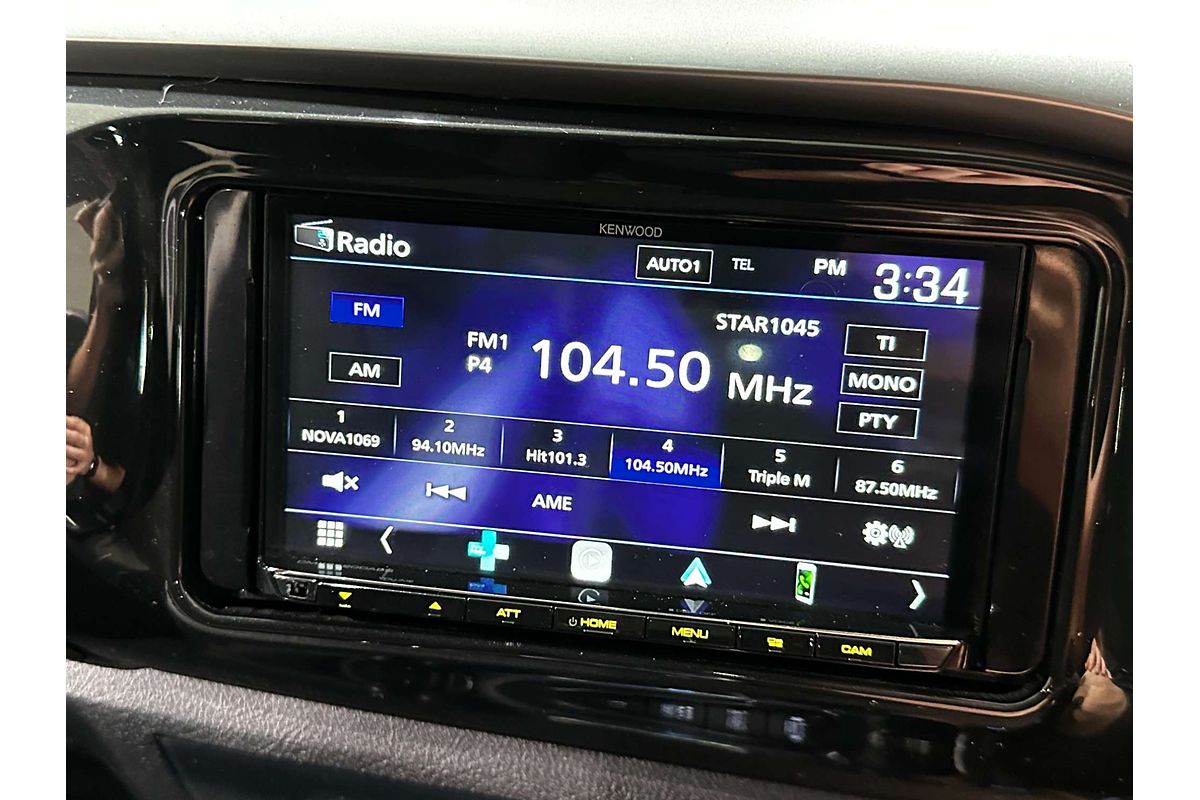 2017 Toyota Hilux SR5 GUN126R 4X4