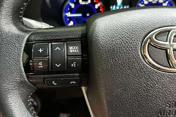 2017 Toyota Hilux SR5 GUN126R 4X4