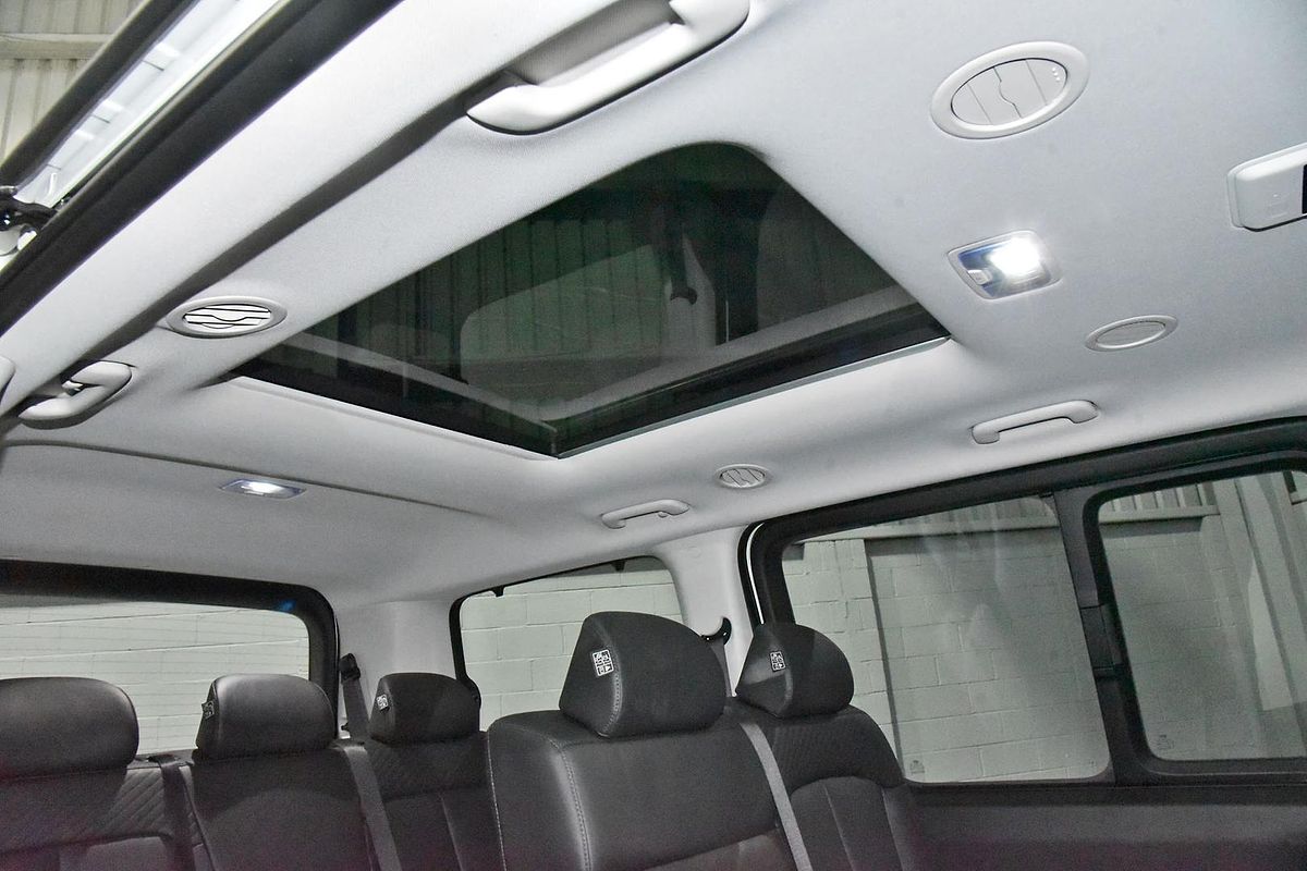 2022 Hyundai STARIA Highlander US4.V2