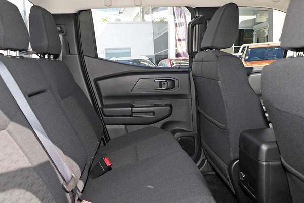 2025 Mitsubishi Triton GLX MV 4X4