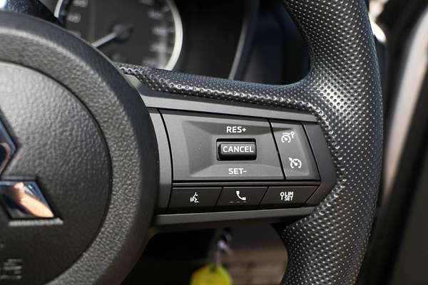2025 Mitsubishi Triton GLX MV 4X4