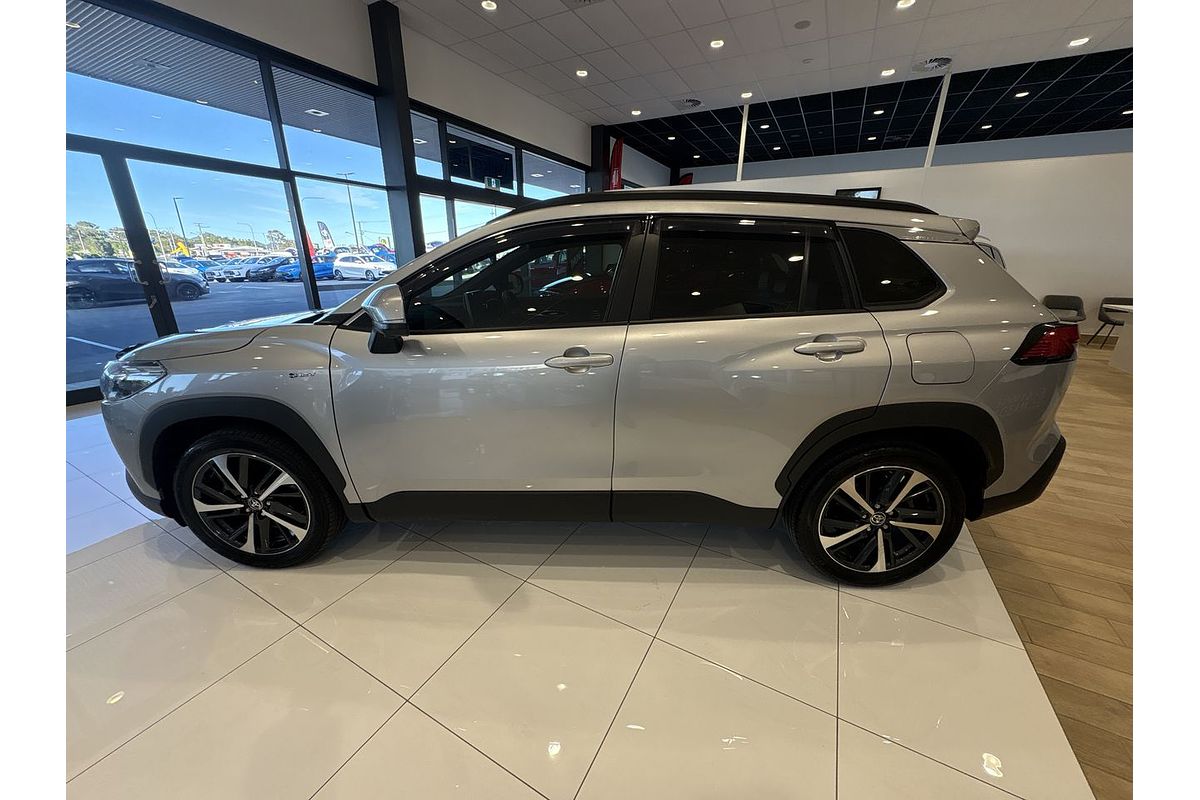 2024 Toyota Corolla Cross Atmos MXGH15R