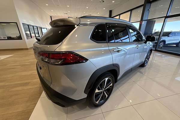 2024 Toyota Corolla Cross Atmos MXGH15R