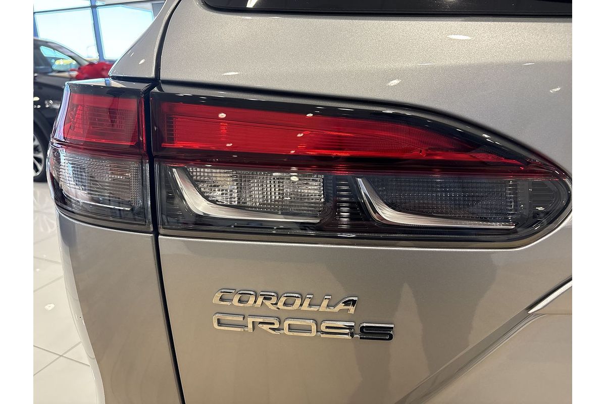 2024 Toyota Corolla Cross Atmos MXGH15R