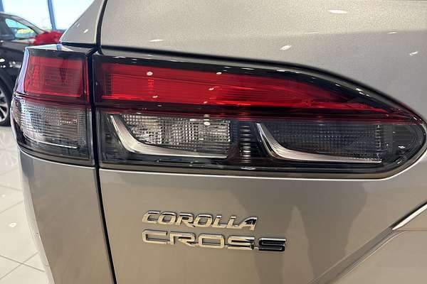 2024 Toyota Corolla Cross Atmos MXGH15R