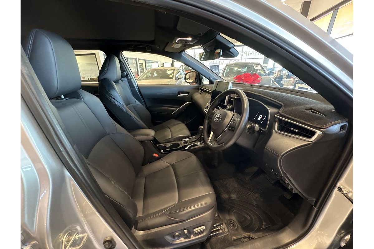 2024 Toyota Corolla Cross Atmos MXGH15R