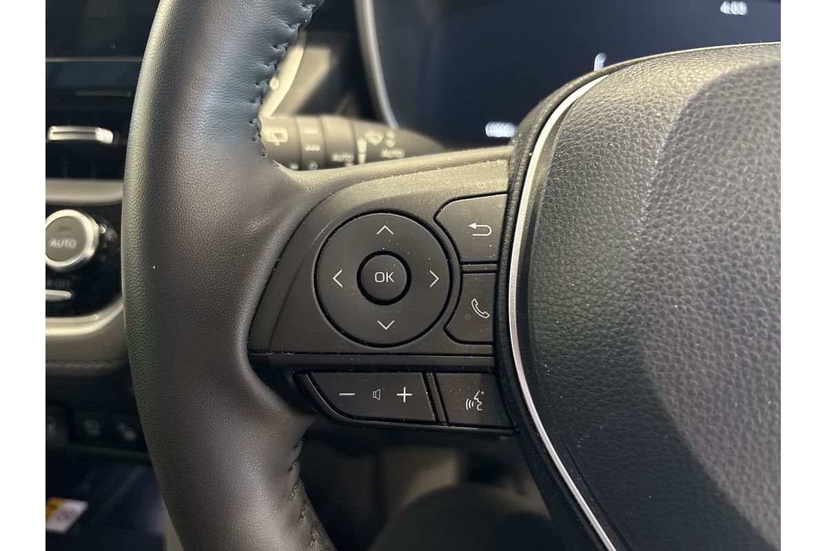 2024 Toyota Corolla Cross Atmos MXGH15R