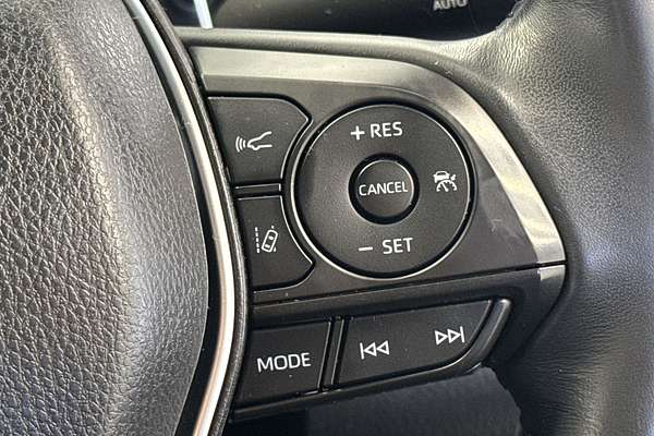 2022 Toyota Camry Ascent Sport AXVH70R