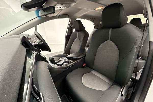 2022 Toyota Camry Ascent Sport AXVH70R