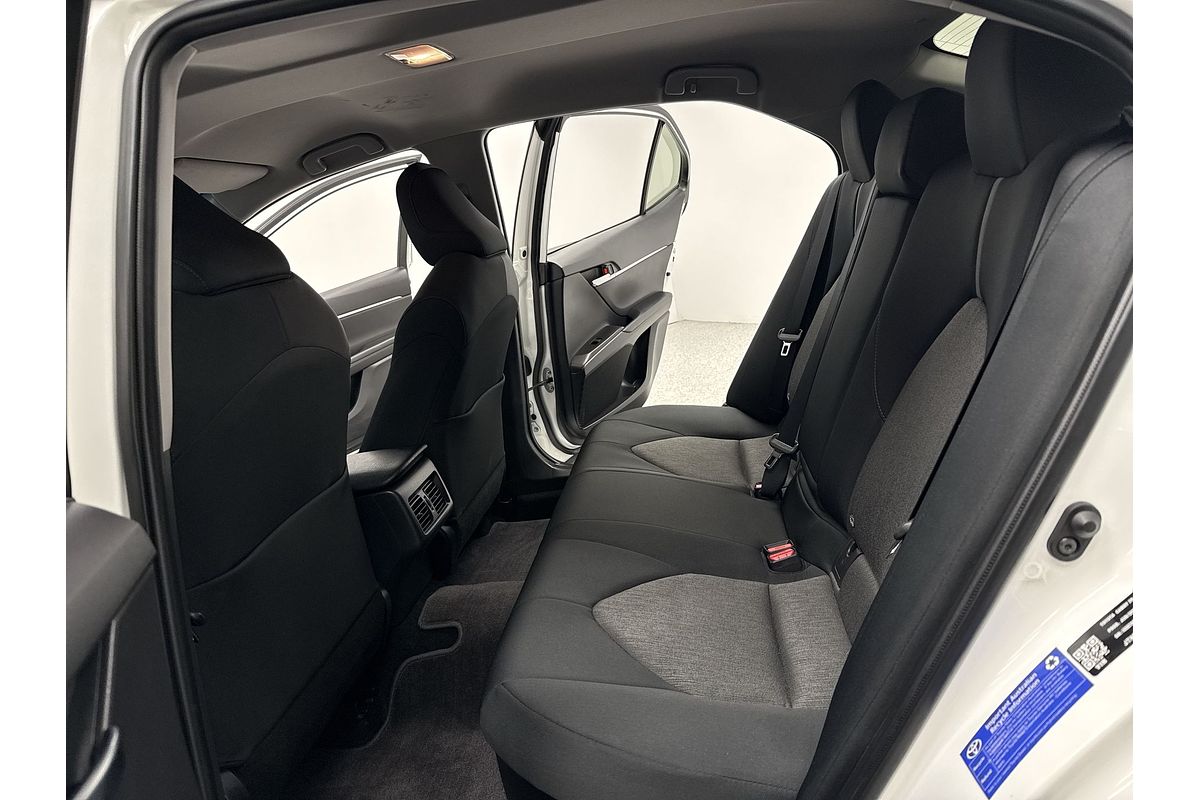 2022 Toyota Camry Ascent Sport AXVH70R