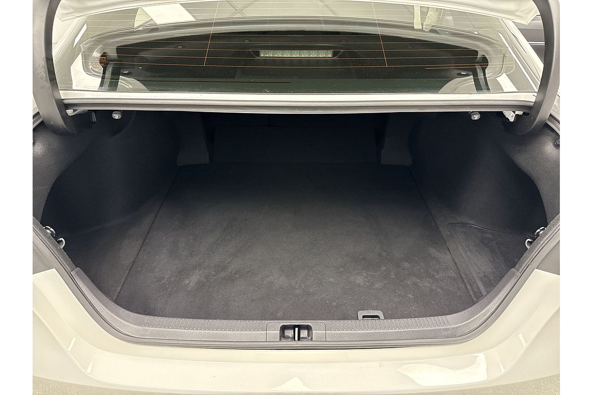 2022 Toyota Camry Ascent Sport AXVH70R