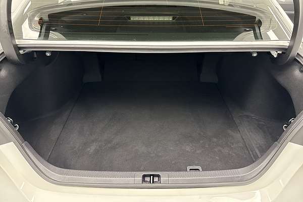 2022 Toyota Camry Ascent Sport AXVH70R