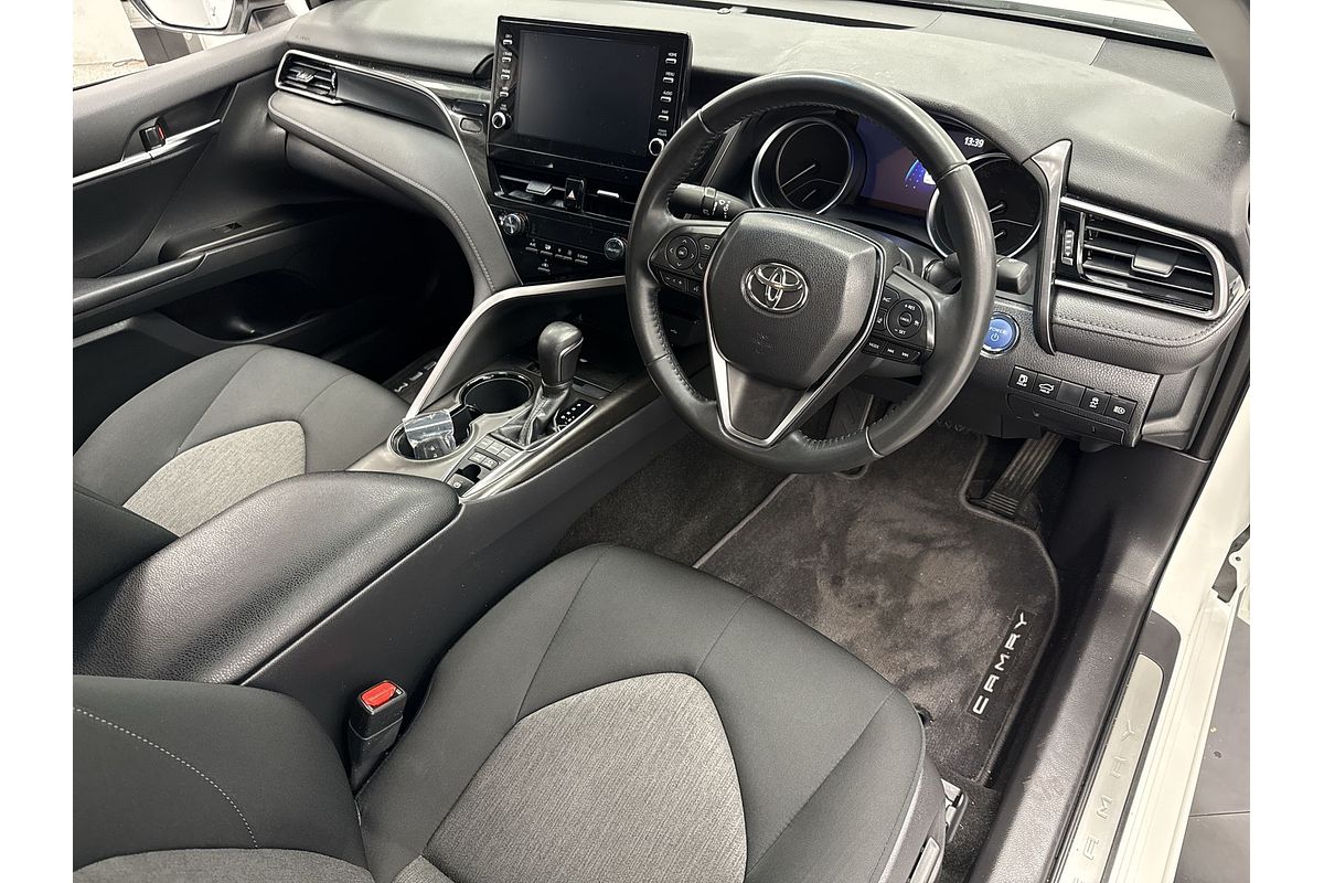 2022 Toyota Camry Ascent Sport AXVH70R