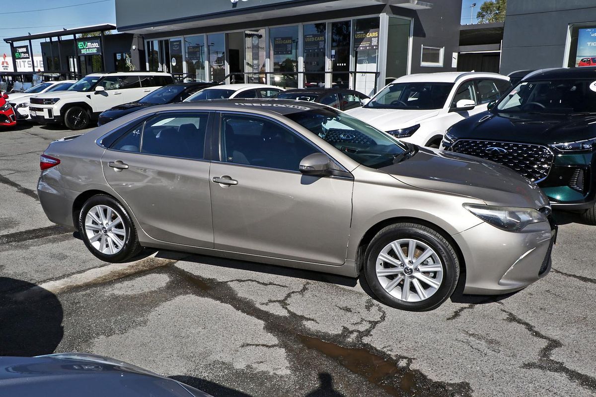 2015 Toyota Camry Atara S ASV50R